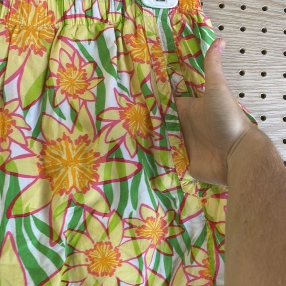 Lilly Pulitzer 100% cotton Yellow Floral Print Stretch Waist Skirt - Picture 2 of 9